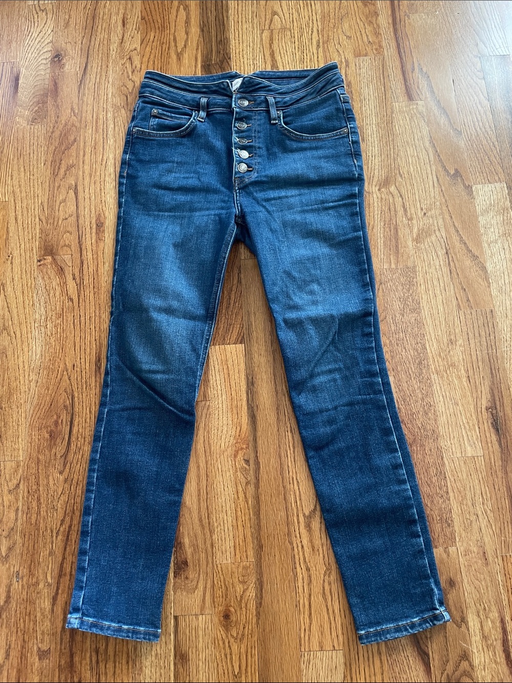 Free People High-Rise Skinny Jeans in Dark Blue with Button Fly sz 28